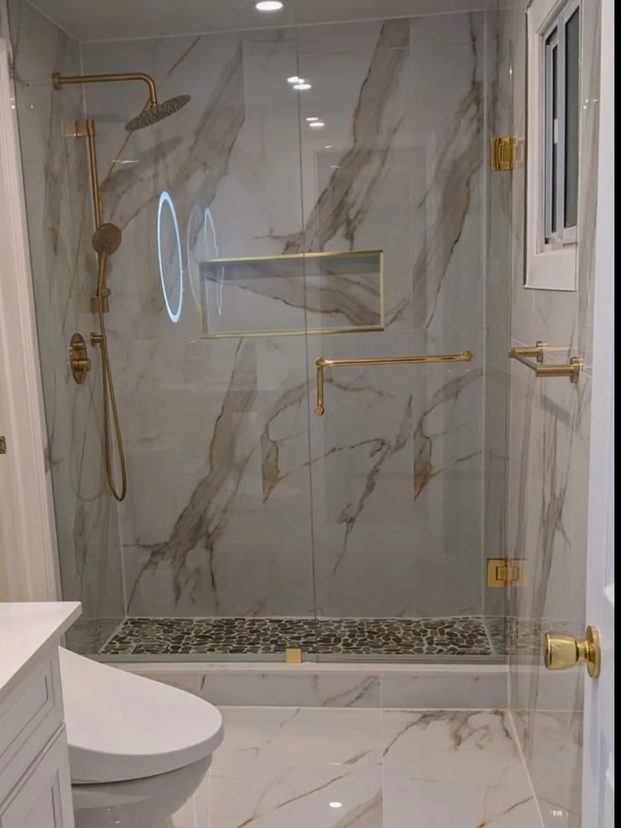 Shower with brass fixtures